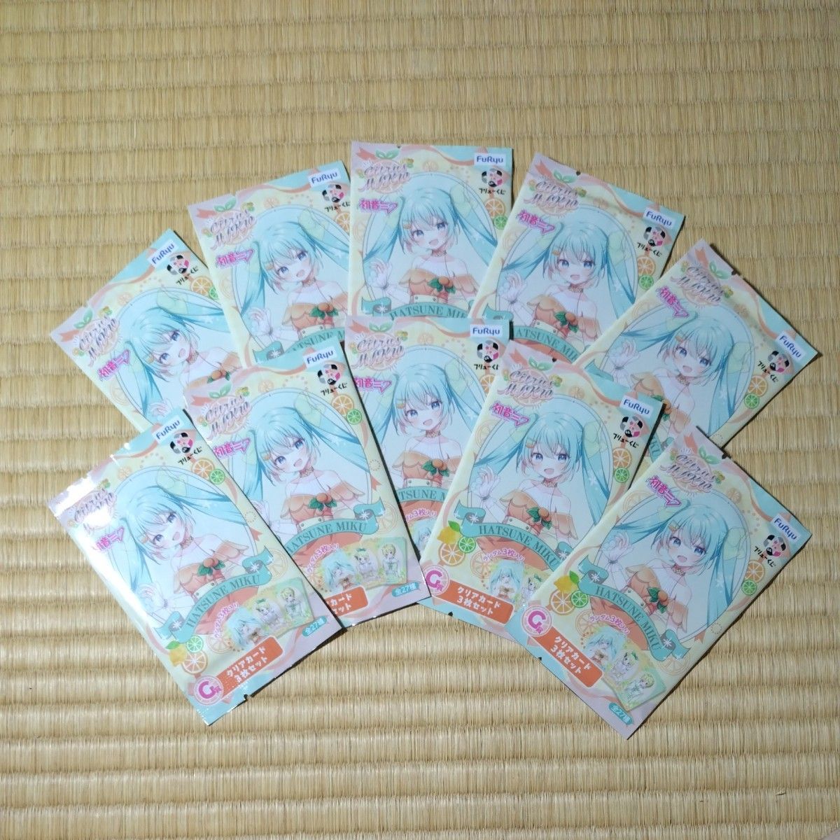 免费抽签初音未来G奖透明卡3张套装10个
