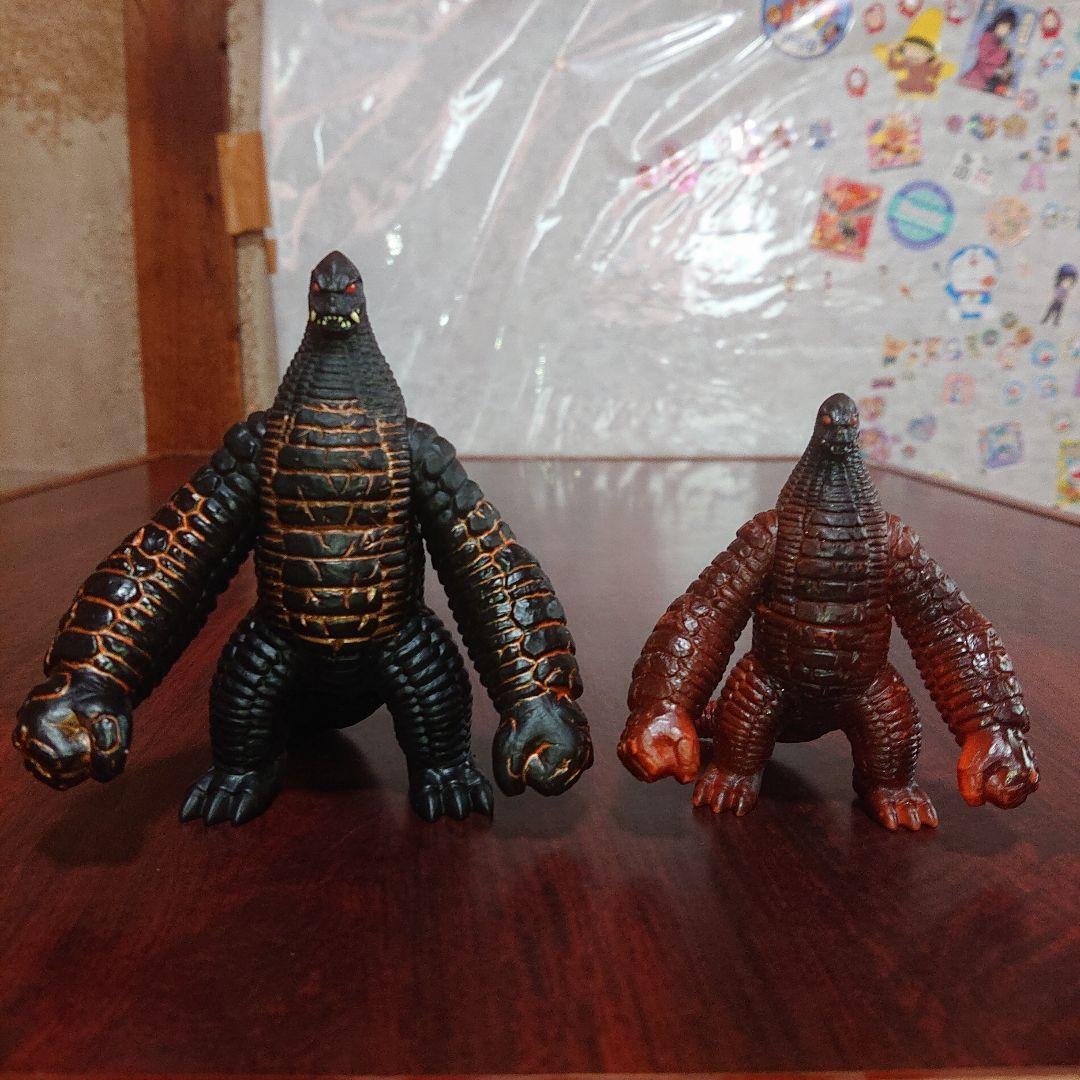 EX Red King Soft Vinyl Set