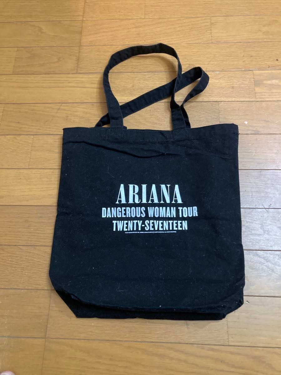 Ariana Grande DANGEROUS WOMAN TOUR Tote Bag Black