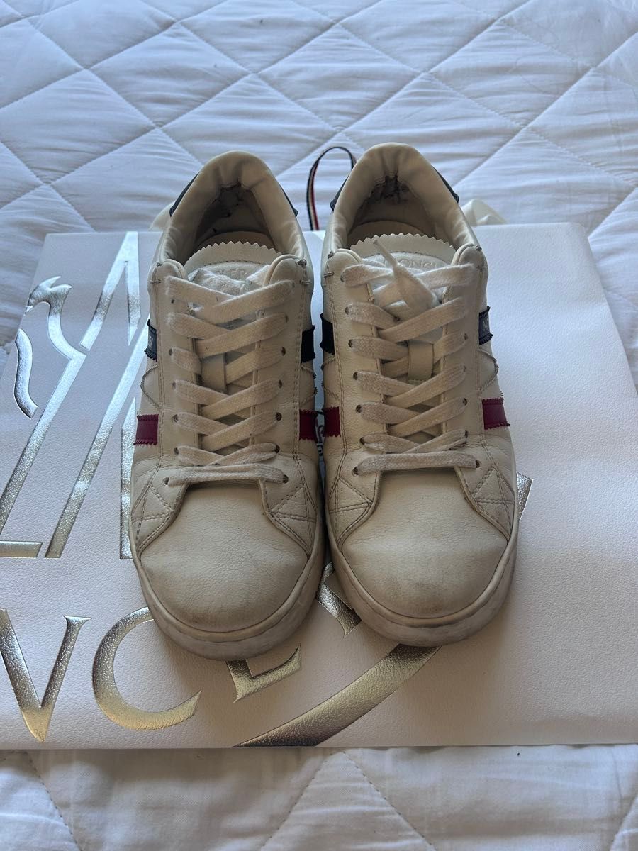 MONCLER 蒙口 运动鞋 白色 三色条纹