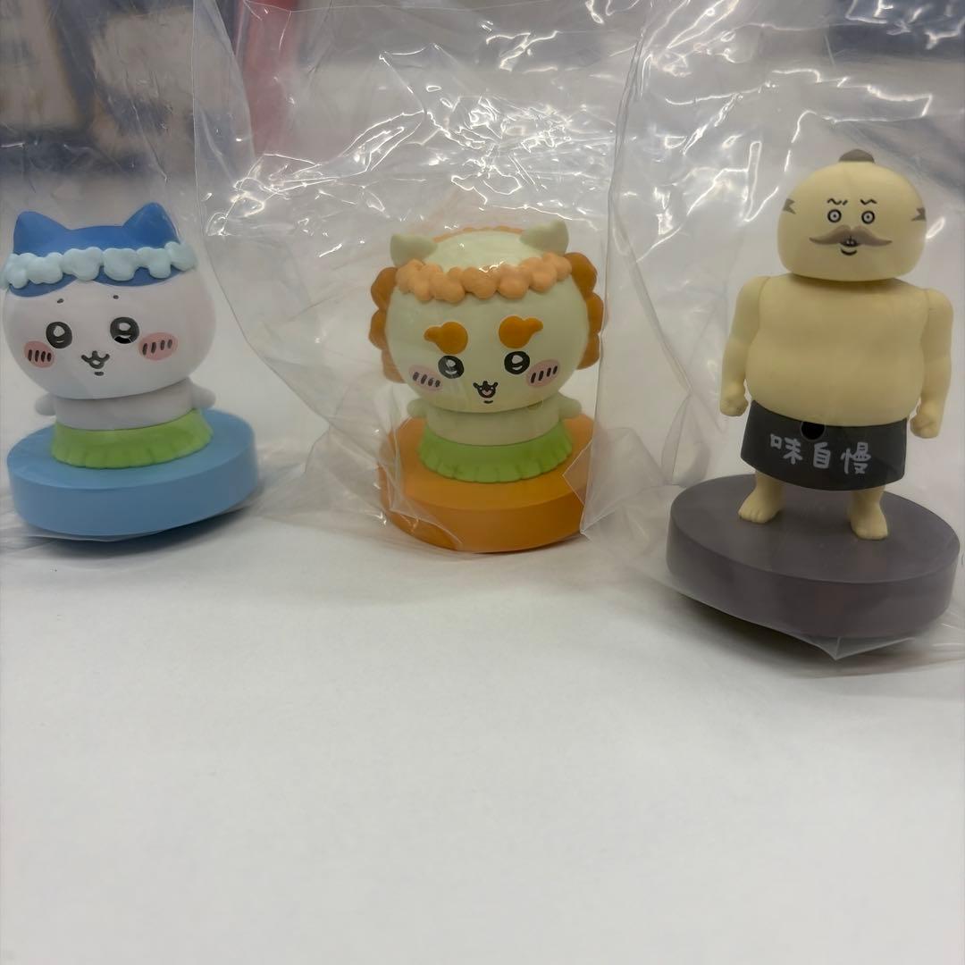 Chiikawa Gacha Gacha Wiggly Head Figure