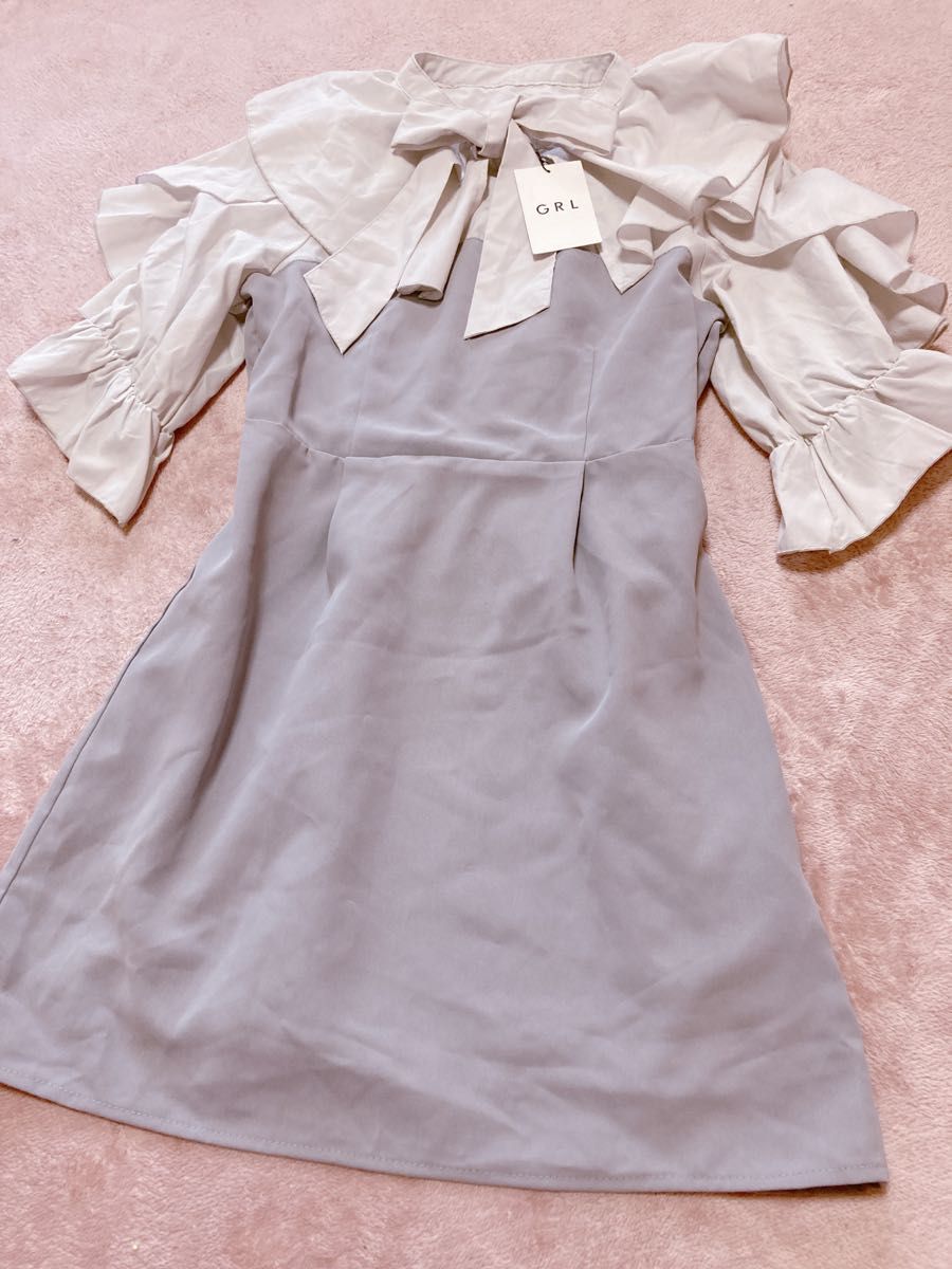 可爱的新品公主系GRL灰色连衣裙