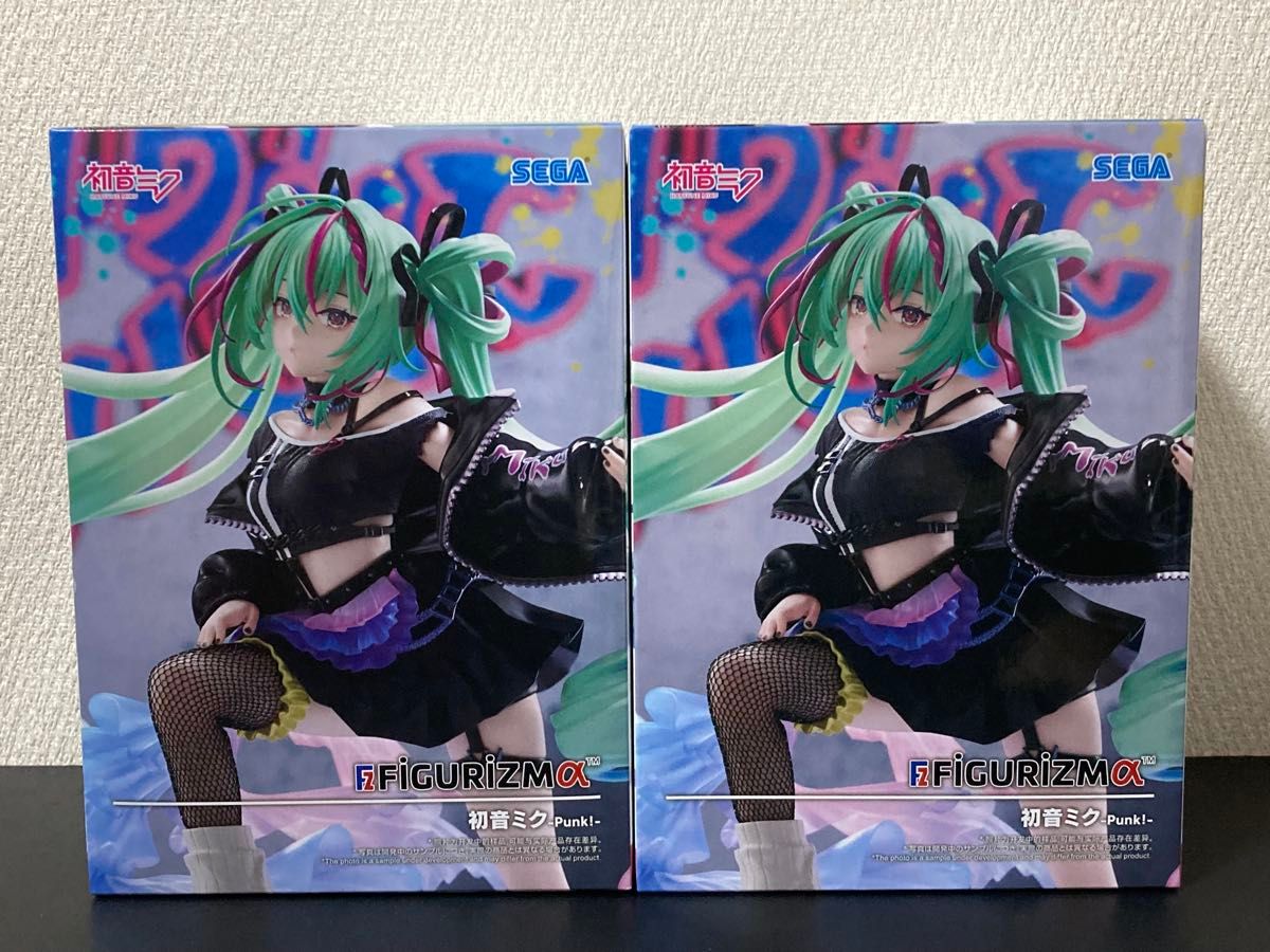 初音未来 FIGURIZMα 初音未来-Punk!- 手办 2个装 SEGA