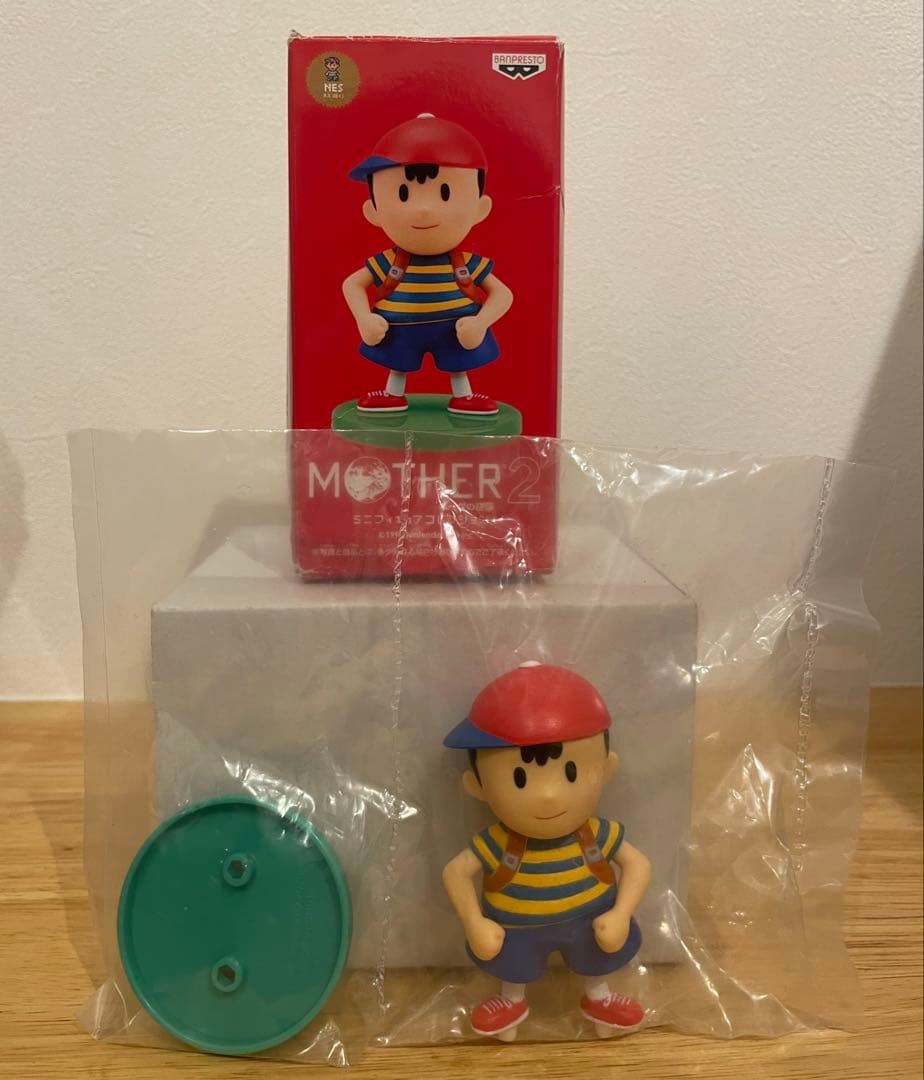 MOTHER2 Ness Figure