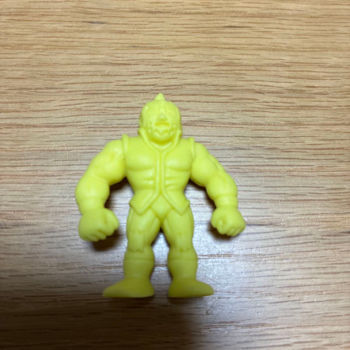 バンダイ キン肉マン キン消し パート16 No.225 キン肉マン マリポーサ 王位争奪編 黄色 当時【複数落札 値引】