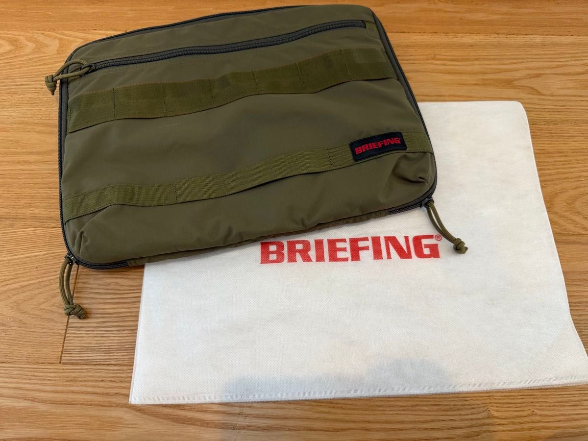 BRIEFING ブリーフィング PCケーストール 13インチ MW GENII オリーブ カーキ クラッチバッグ
