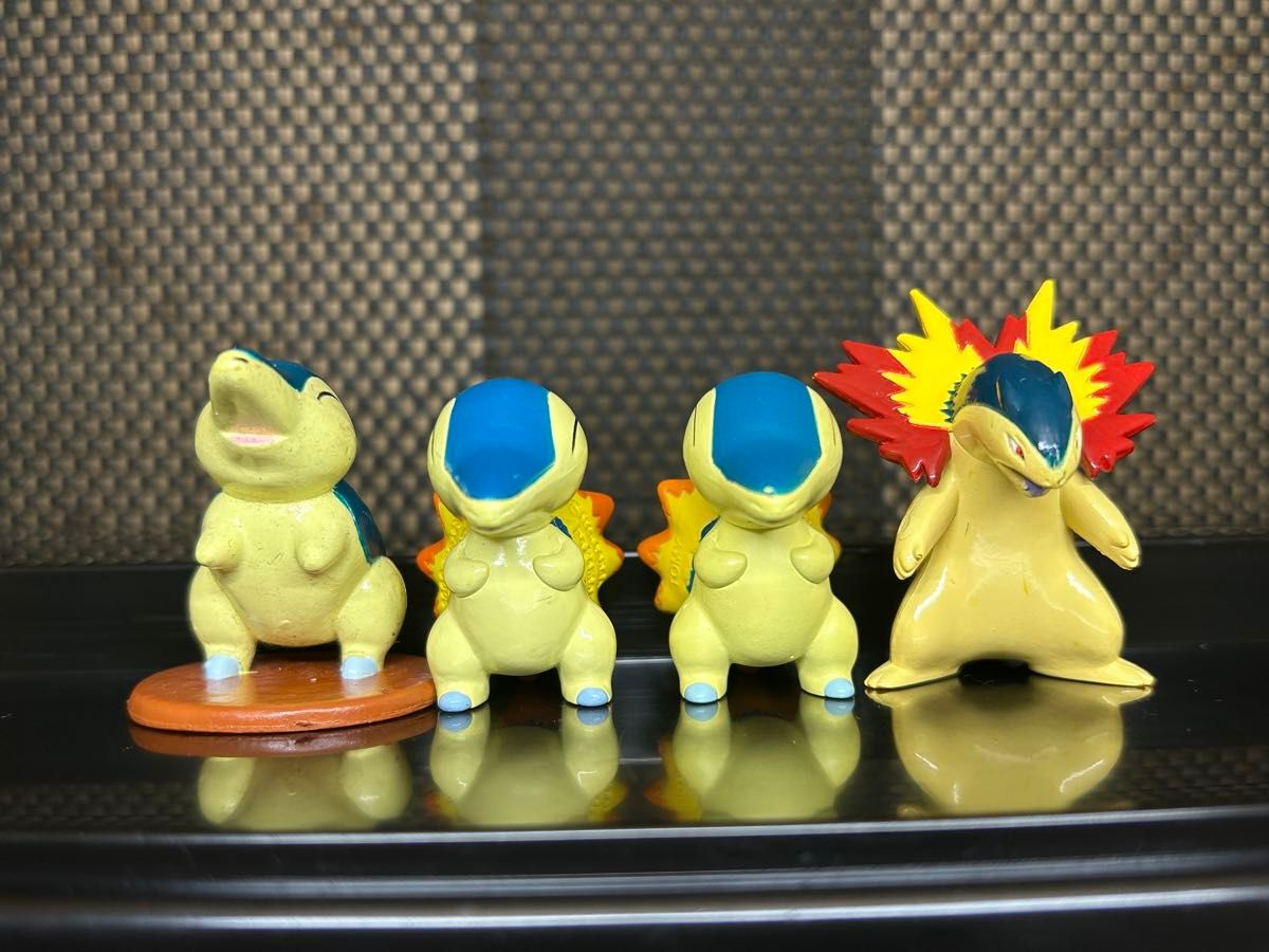 宝可梦 捕捉收藏 喜多拉 破破焰 人偶 TOMY
