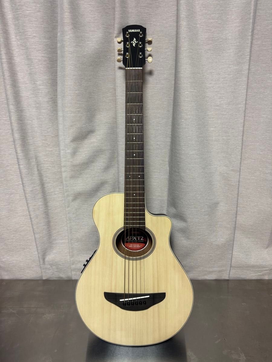 YAMAHA APXT2 NT 电箱吉他 已确认工作正常 附带原装琴盒和说明书