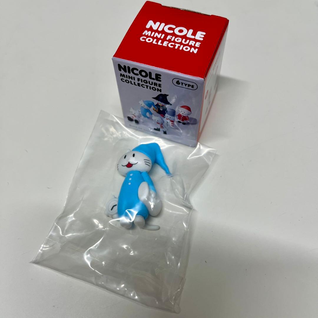 BUMP OF CHICKEN Nicole Mini Figure Pajama