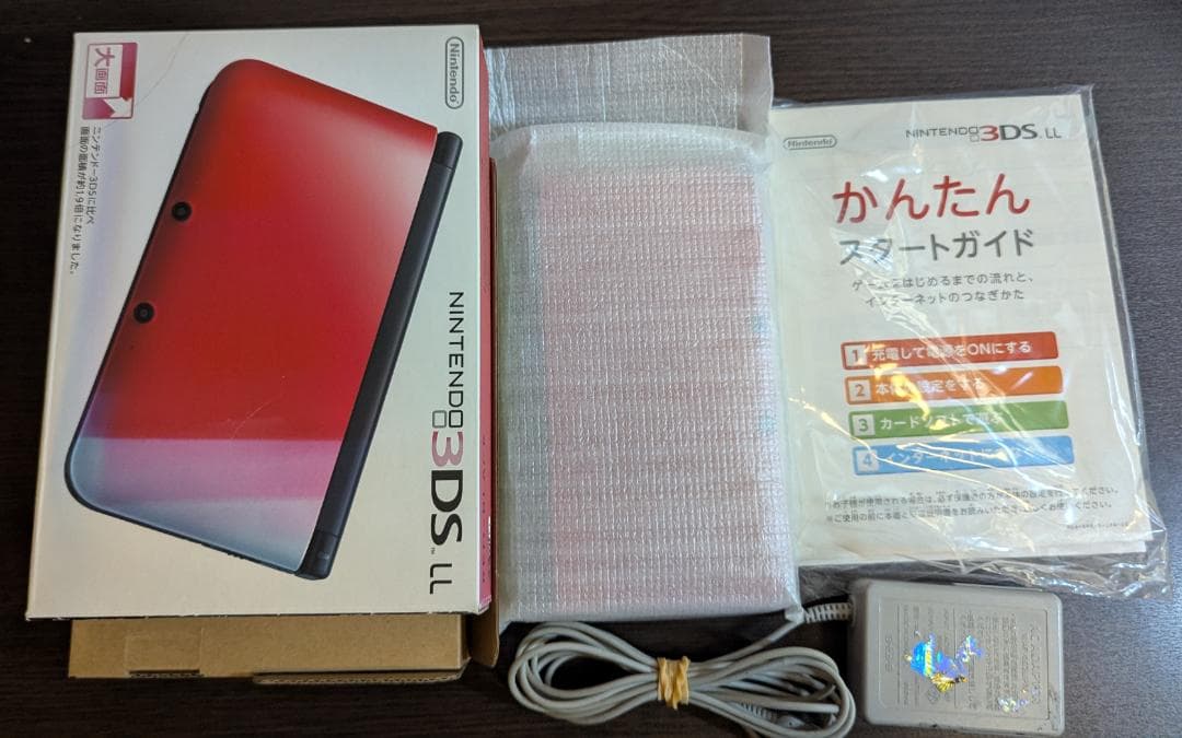 任天堂 任天堂3DS LL 主机 红色×黑色 液晶保护膜