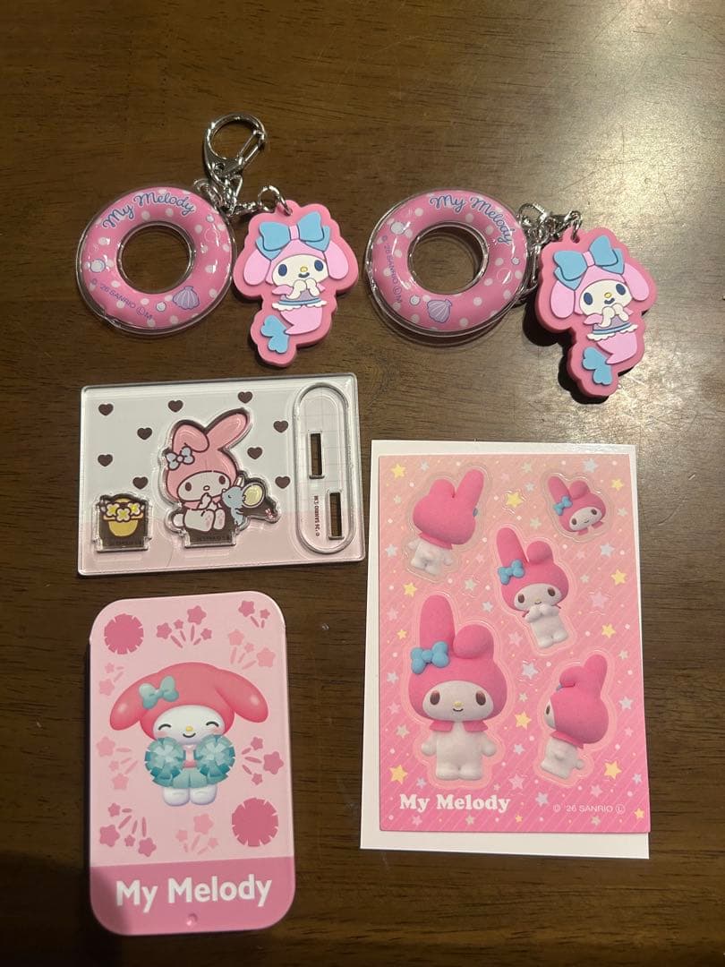 三丽鸥 My Melody 周边商品 5件套 亚克力钥匙扣 贴纸 罐装收纳盒