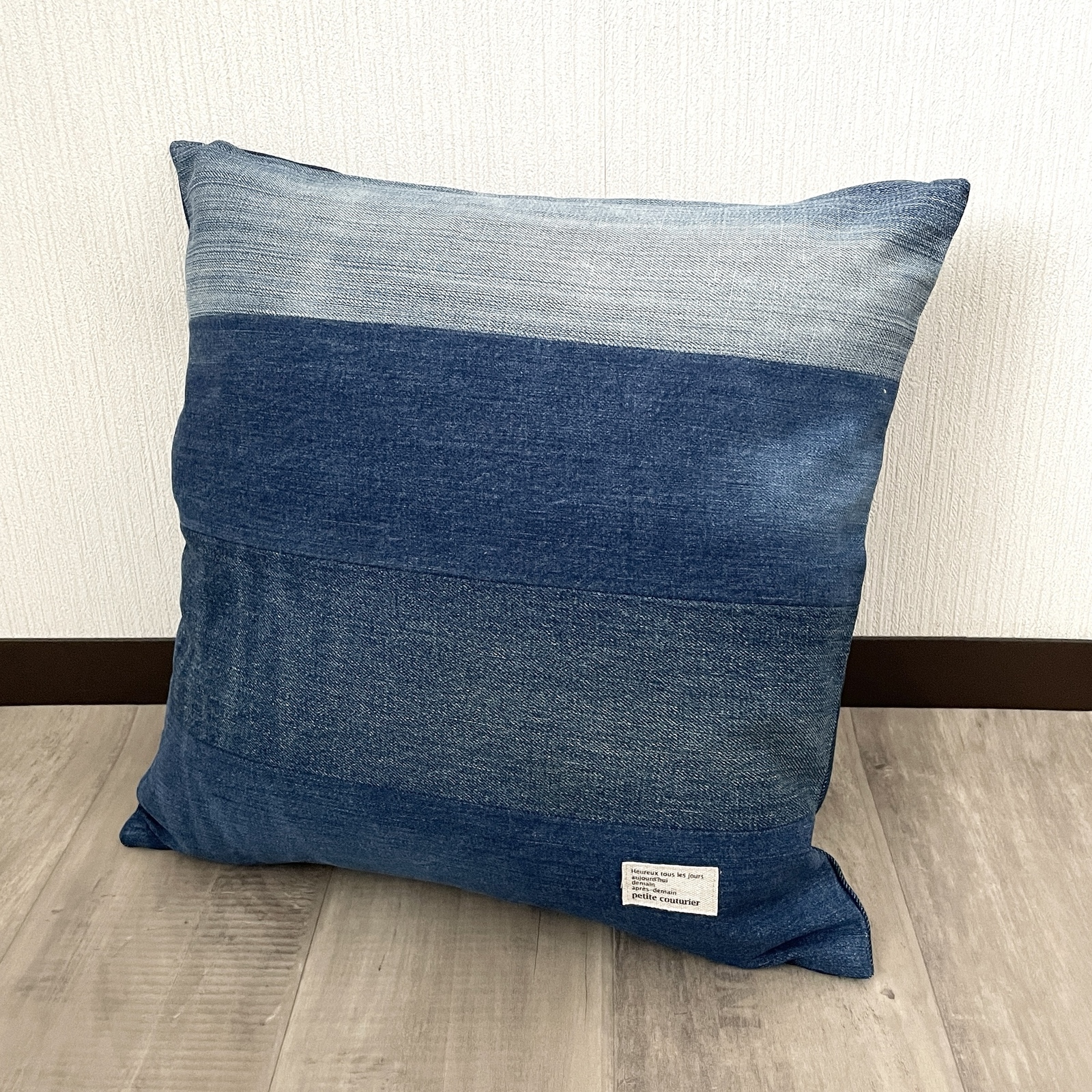 牛仔布靠垫套 海军蓝 45cm 手工 牛仔裤改造 家居用品 带拉链 拼布