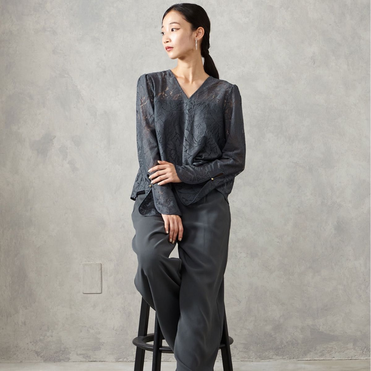 Aimer蕾丝上衣与阔腿裤派对礼服(良好品相)