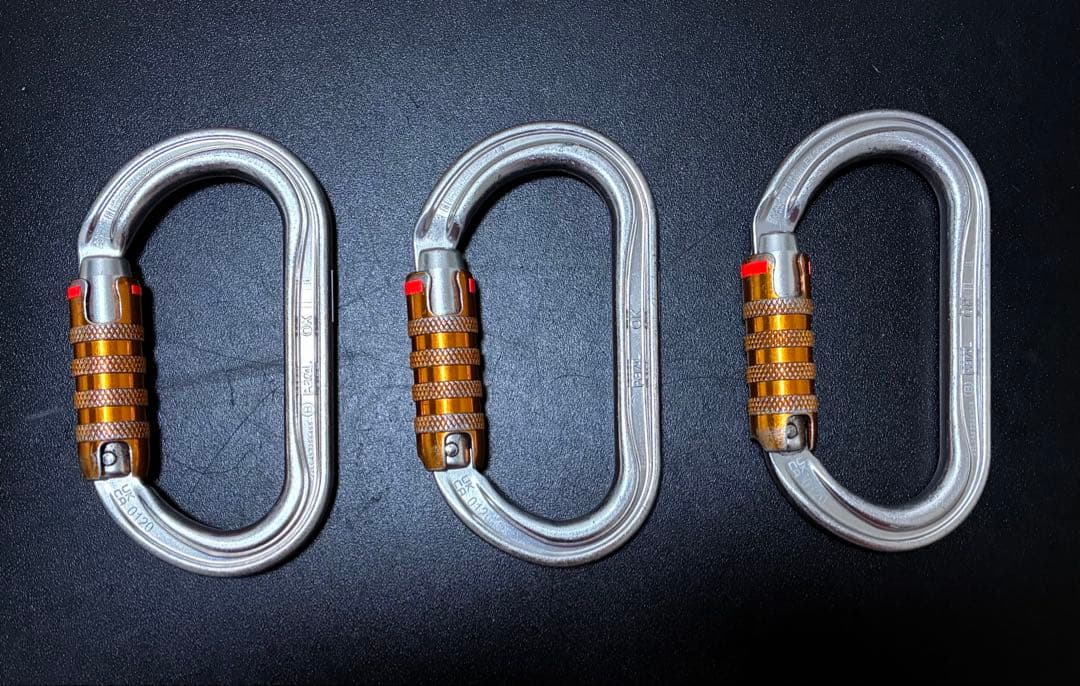 三个PETZL oke trict lock套装