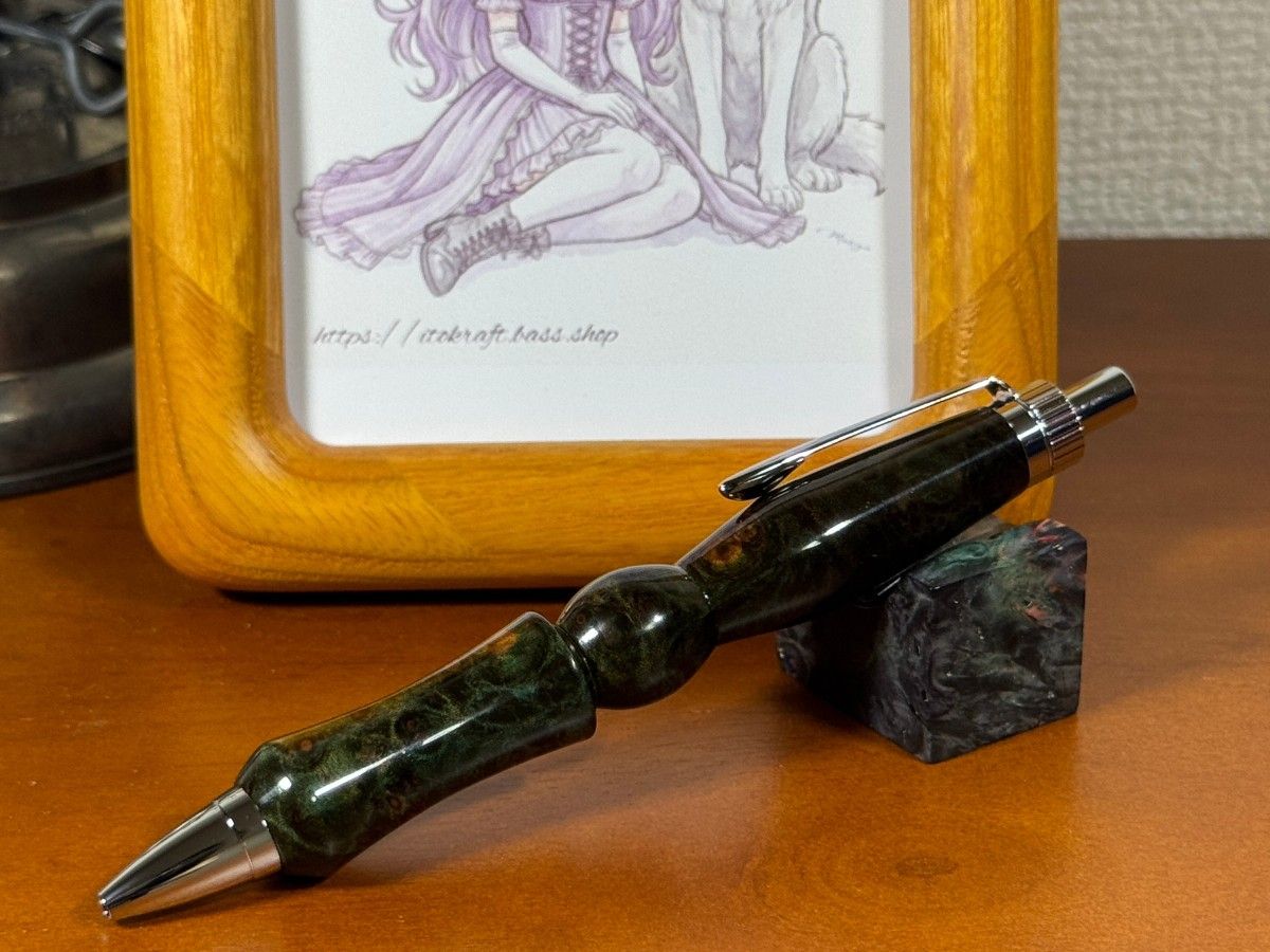Wolf Nest Wood Pen Flora II Line Maple Stabilized Wood 33