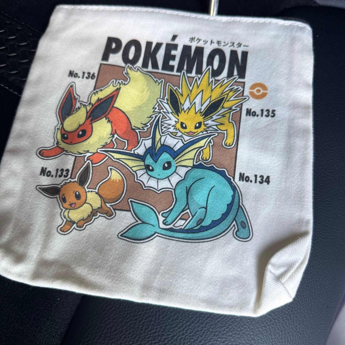ポケモン 3COINS コラボ フラットポーチ ミュウ イーブイ
