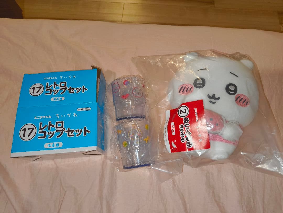 Chiikawa 复古杯套装 毛绒玩具