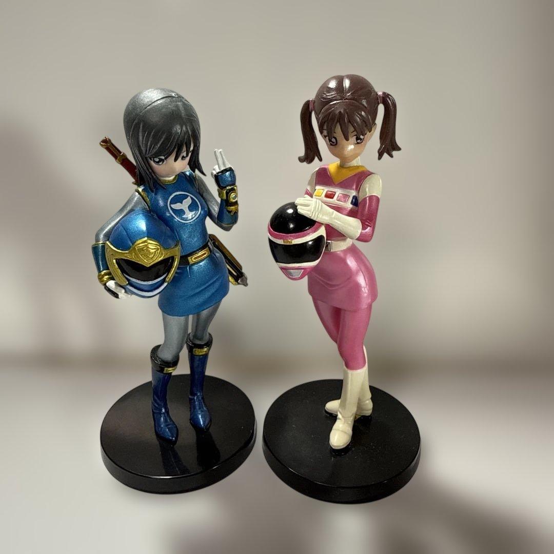 Girls in Uniform Figure 2-Piece Set