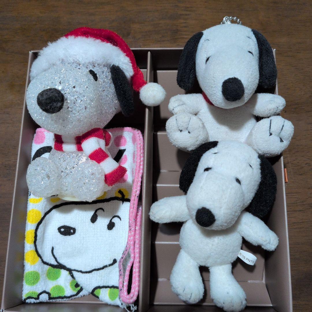 PEANUTS Snoopy Plush Mascot Towel Set