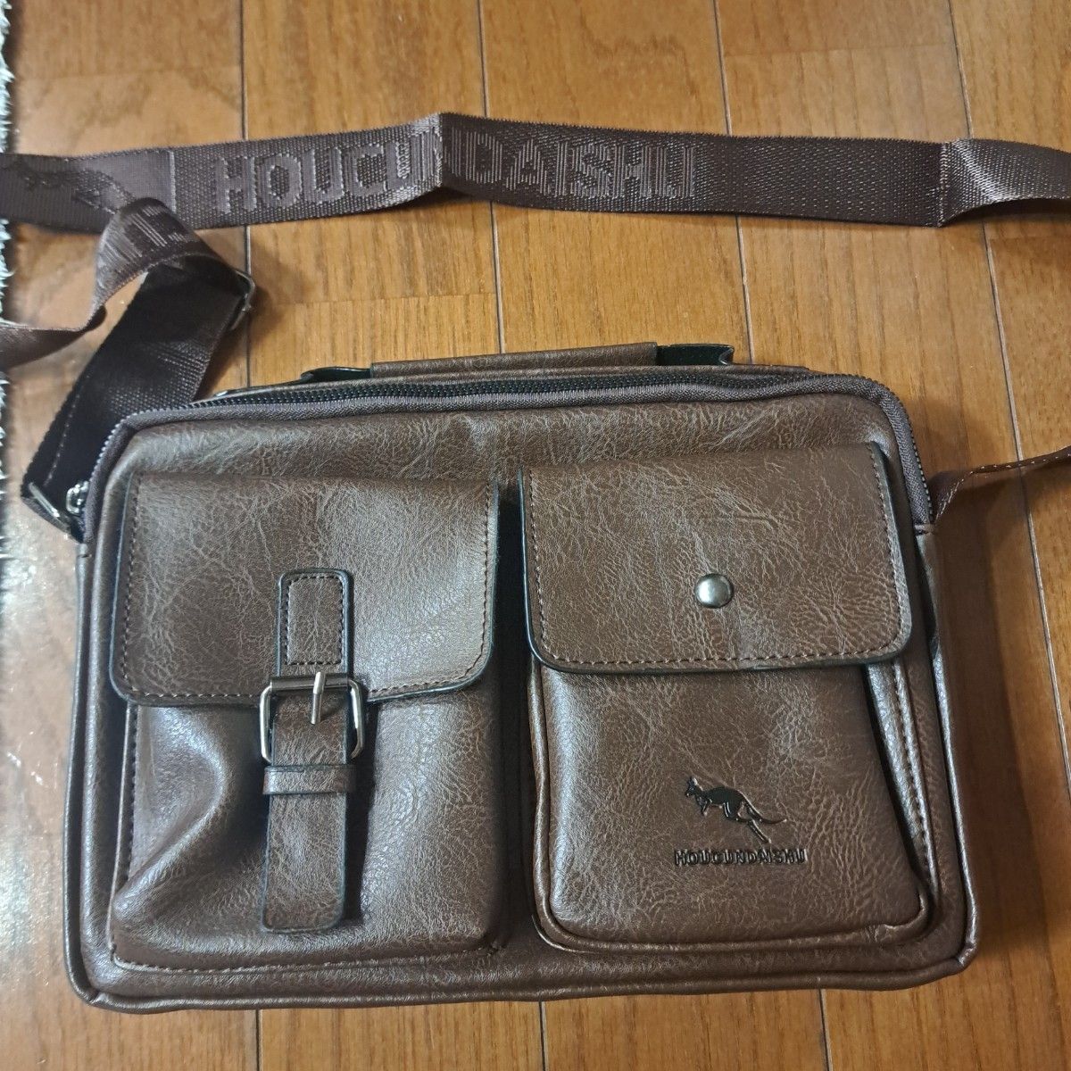 HOUCU DAISHU 男士单肩包 棕色 PU皮革