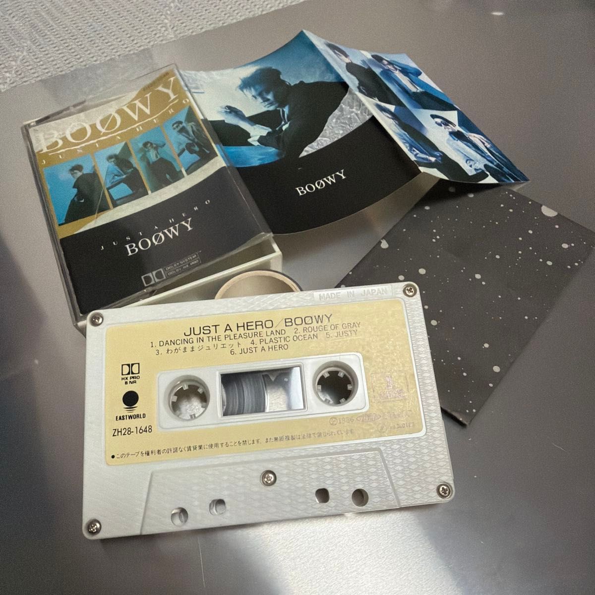 BOOWY 卡带 JUST A HERO 1986年作品