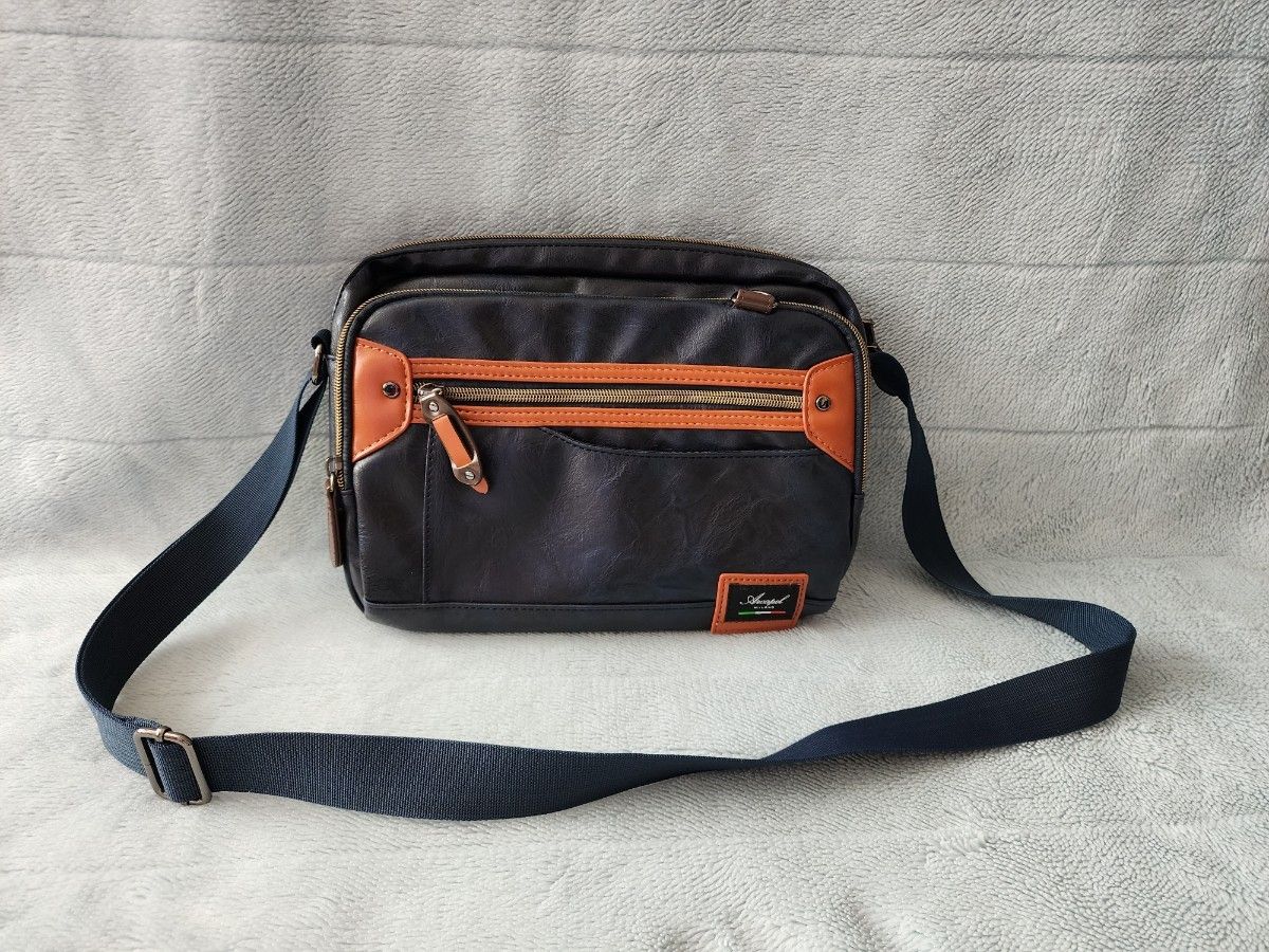 Alcapel MILANO Leggera 男士斜挎包 海军蓝×棕色 人造革