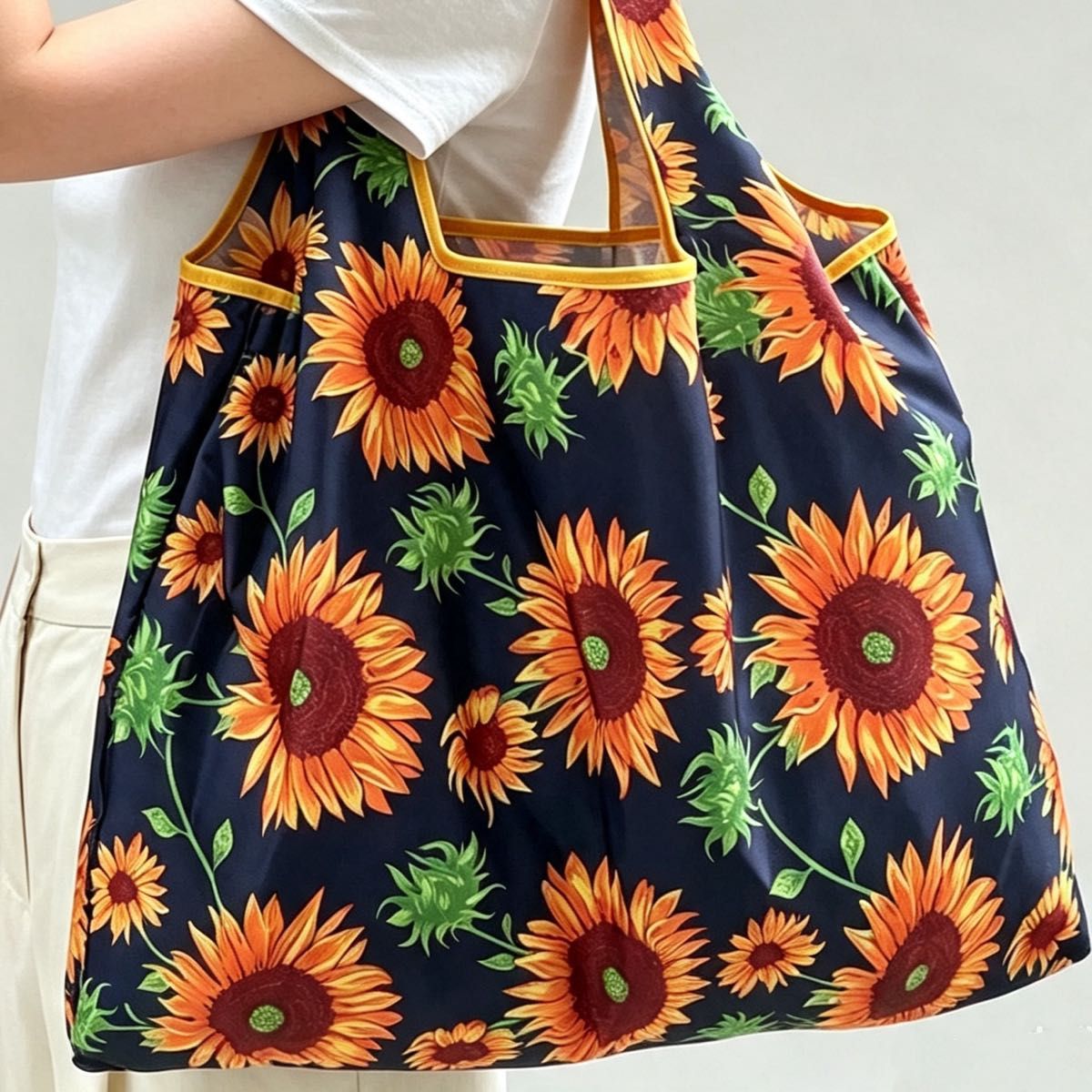 Large eco-friendly shopping bag with a sunflower pattern, perfect for hobby collections; compact shopping bag; large-capacity travel bag for organizing daily essentials and clothing; navy blue.