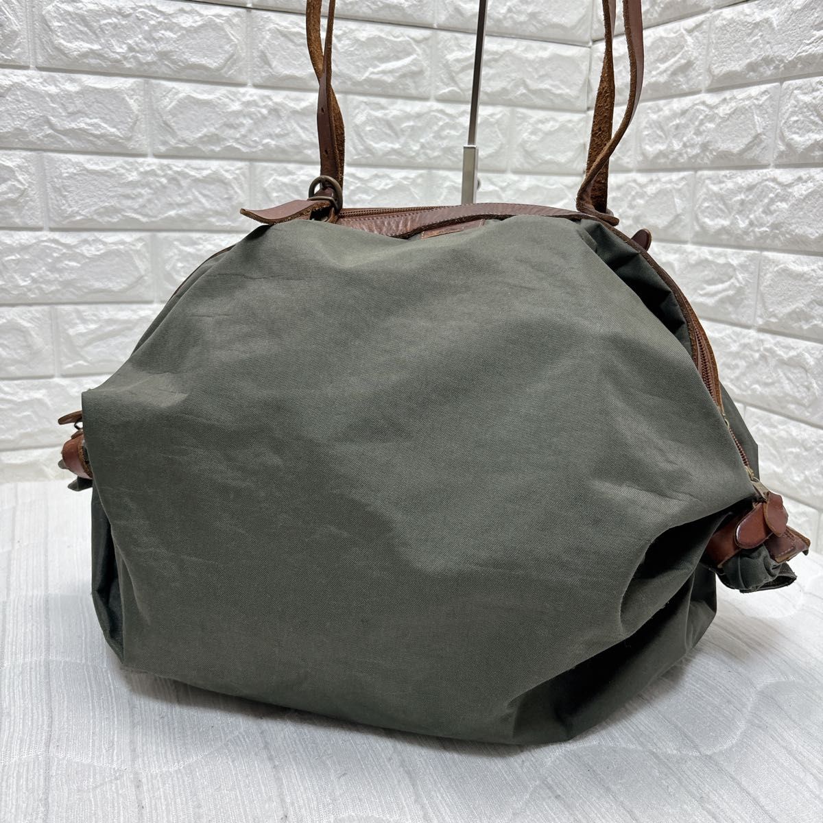 【稀有】 IL BISONTE Il Bisonte Candy包 帆布×皮革 卡其色2. IL BISONT