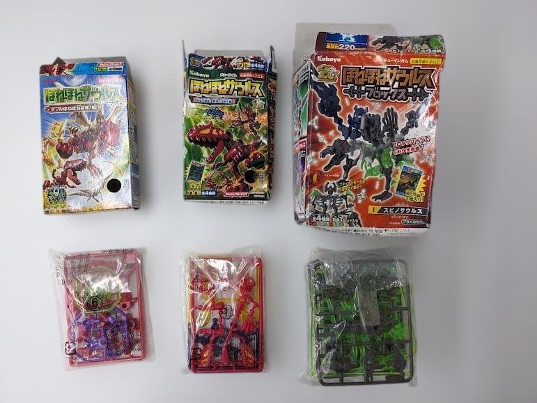 ◆ [Unopened] Bone-Bone Dinosaur 2-Piece Set: Spinosaurus & Others, Outer Box with Minor Damage