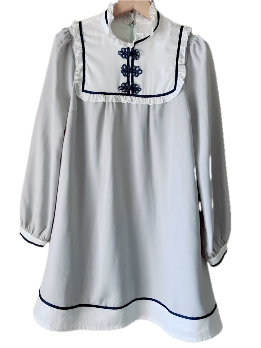 AMAbell two-color one-piece long sleeve lolita style loose