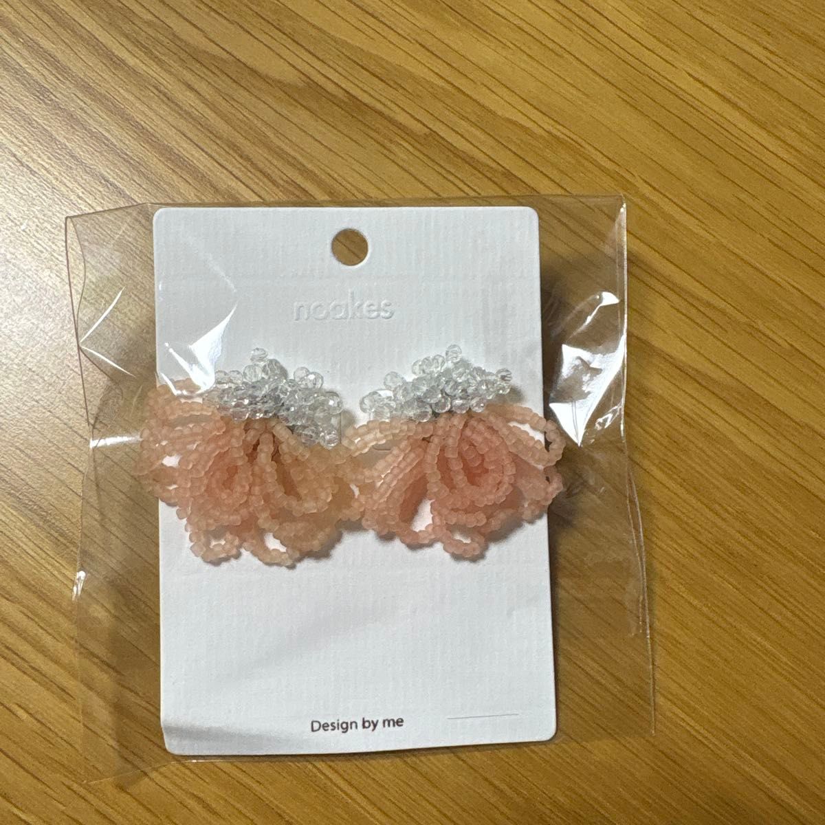 Noakes手工制作珠耳环粉色 × 银色