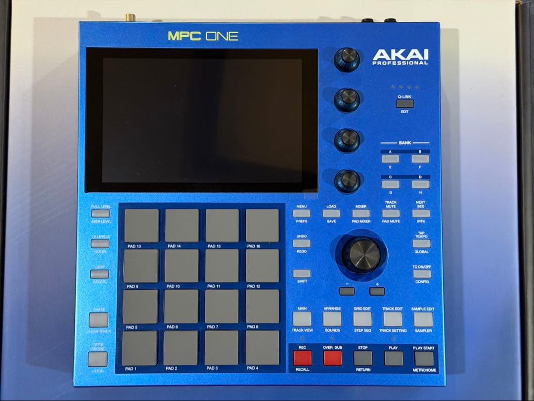 AKAI Professional MPC ONE G2