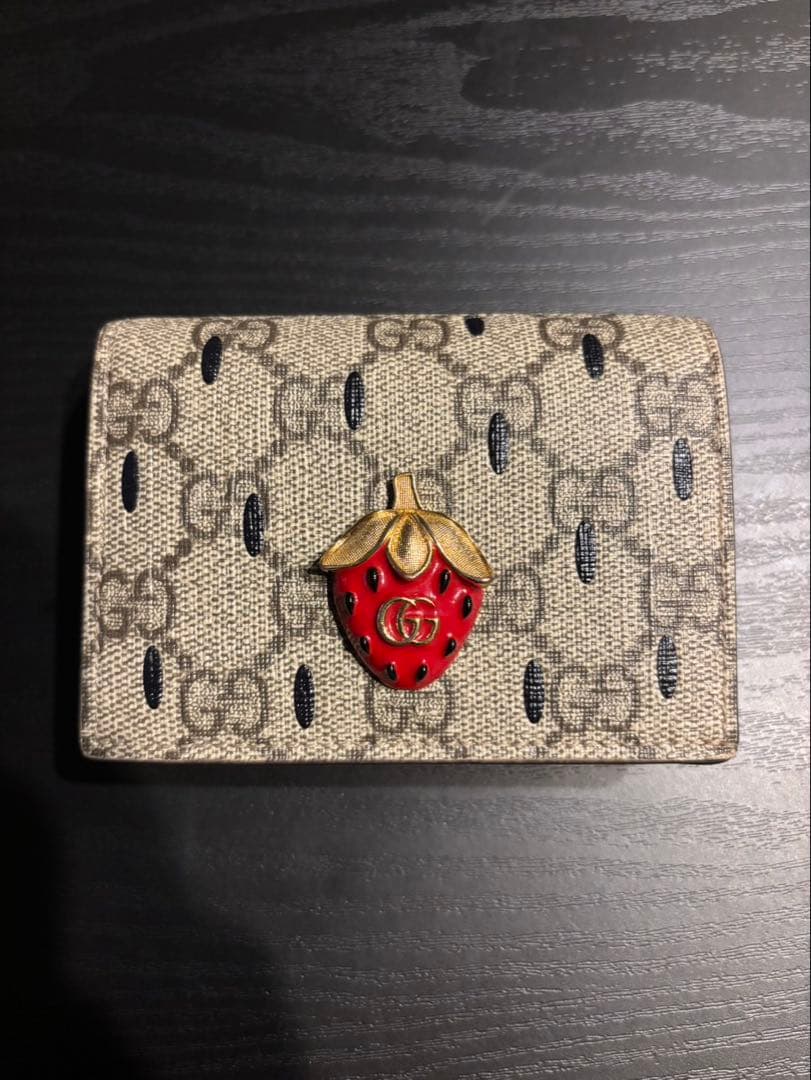【良品】GUCCI GG Supreme 草莓图案 折叠钱包