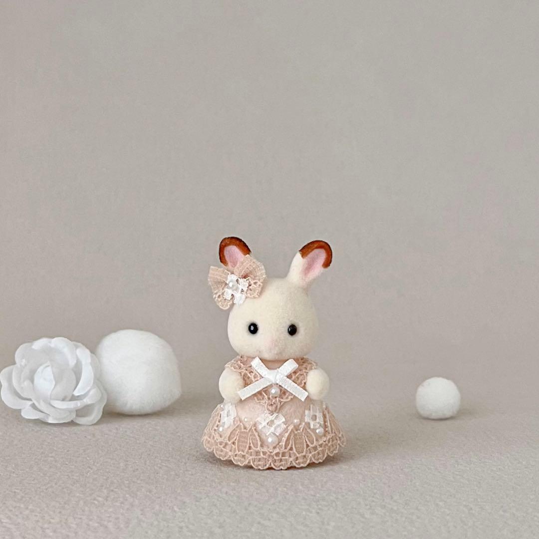 Miniature Doll Dress Apricot Pearl One-Piece