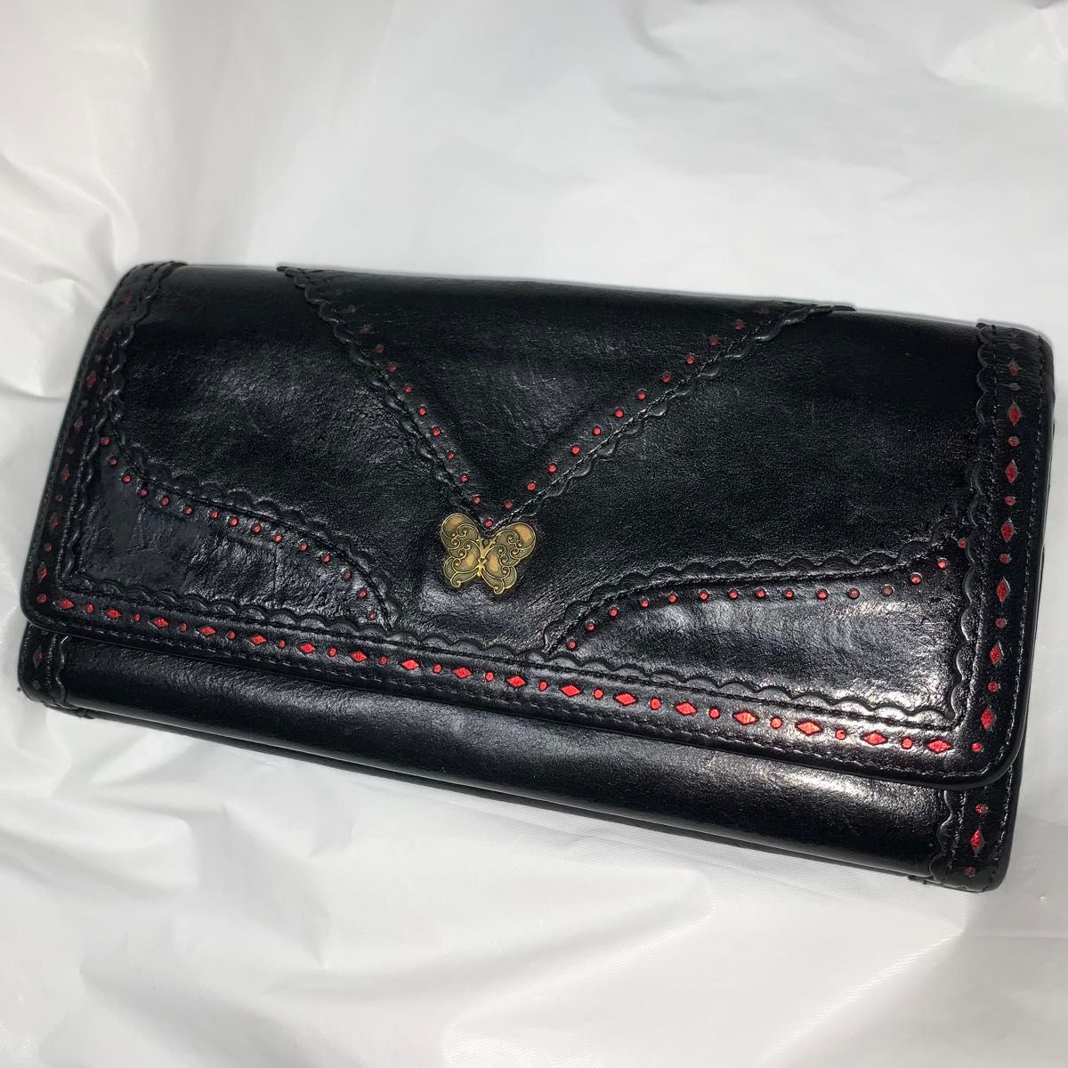 ANNA SUI Long Wallet, Black Leather, Butterfly Motif