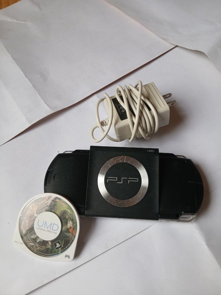 SONY PSP-100 Main Unit Black UMD Soft Charger Set, Functionality Verified