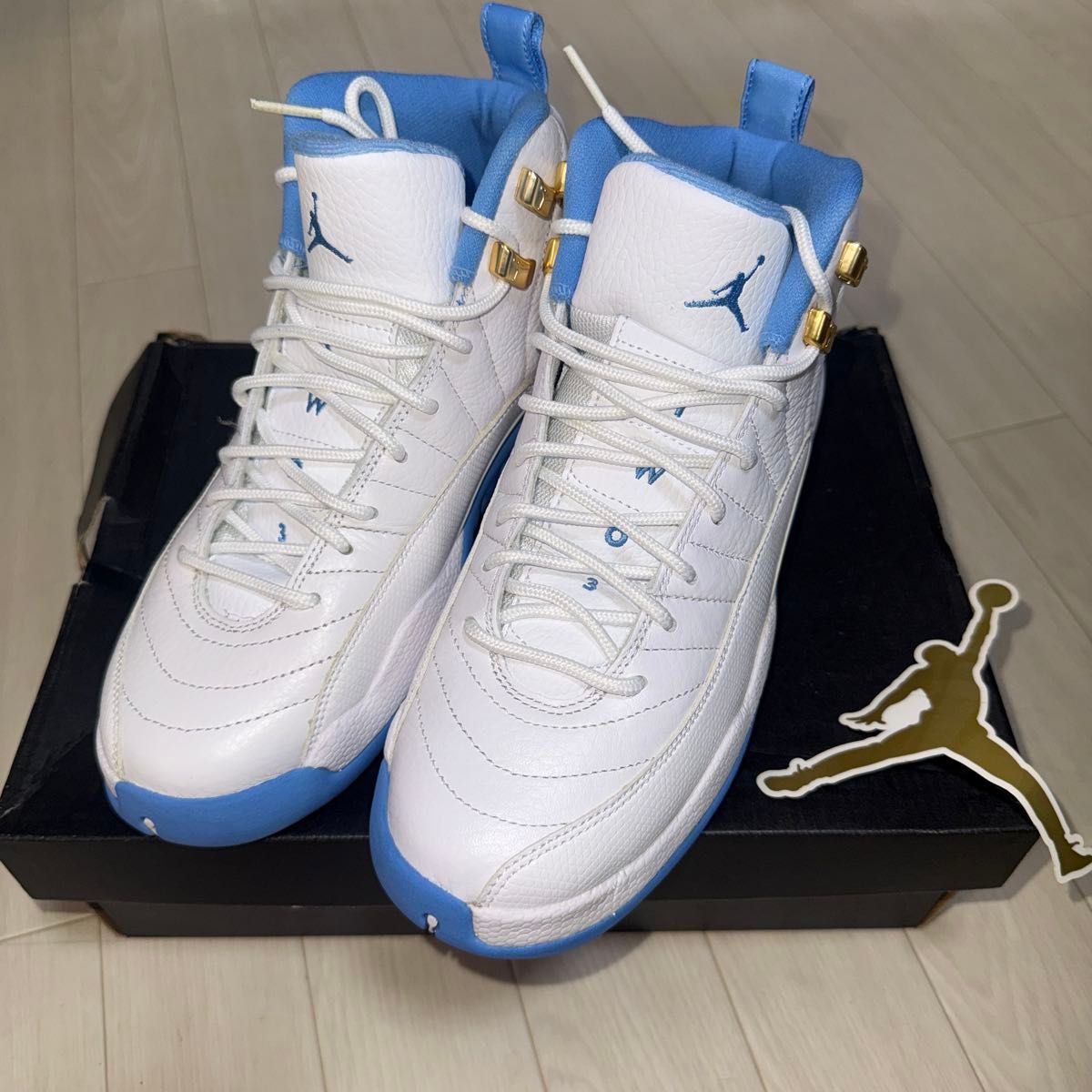 NIKE AIR JORDAN 12 RETRO University Blue 白色 蓝色