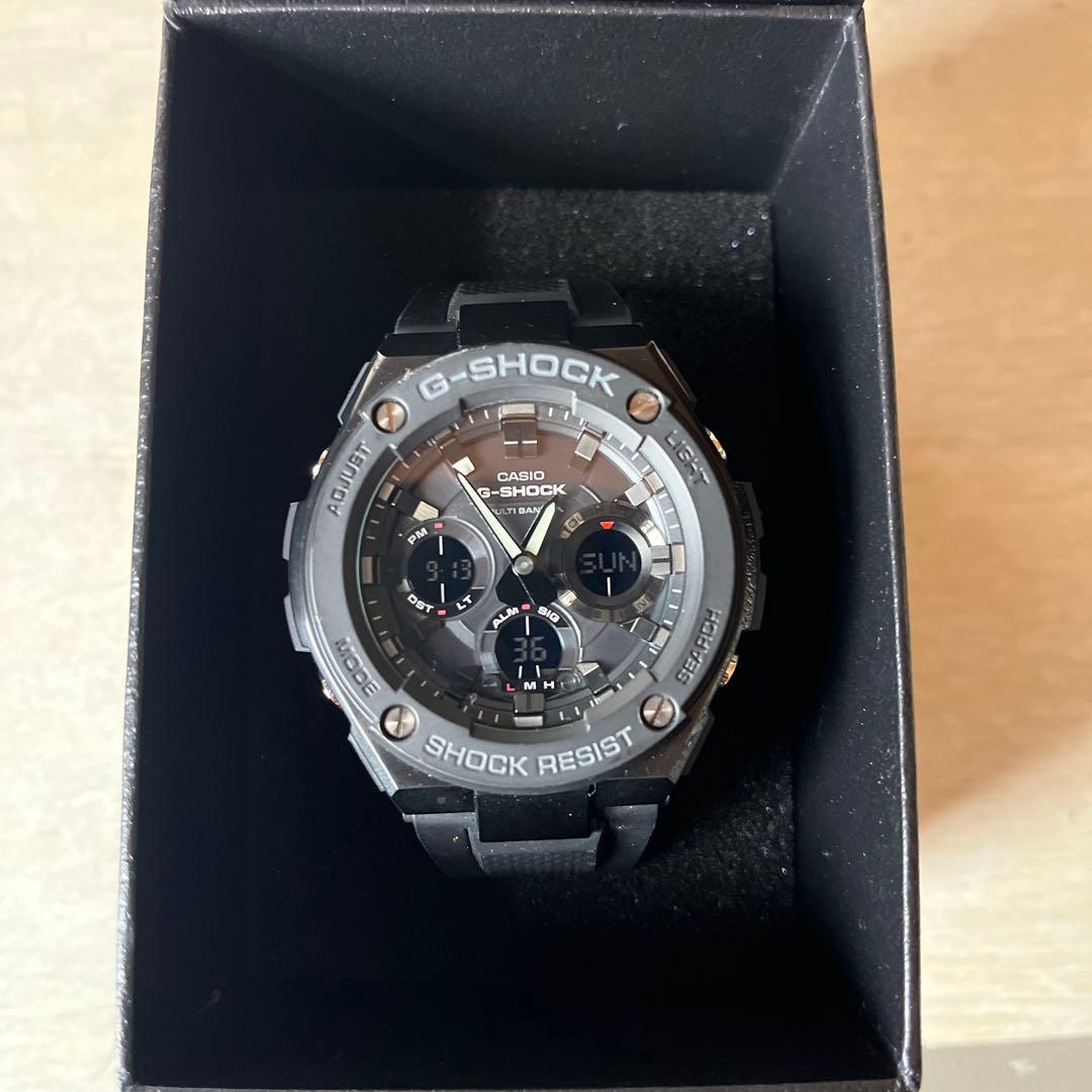 Price reduced from 30,000: CASIO G-SHOCK GST-W100G-1BJF