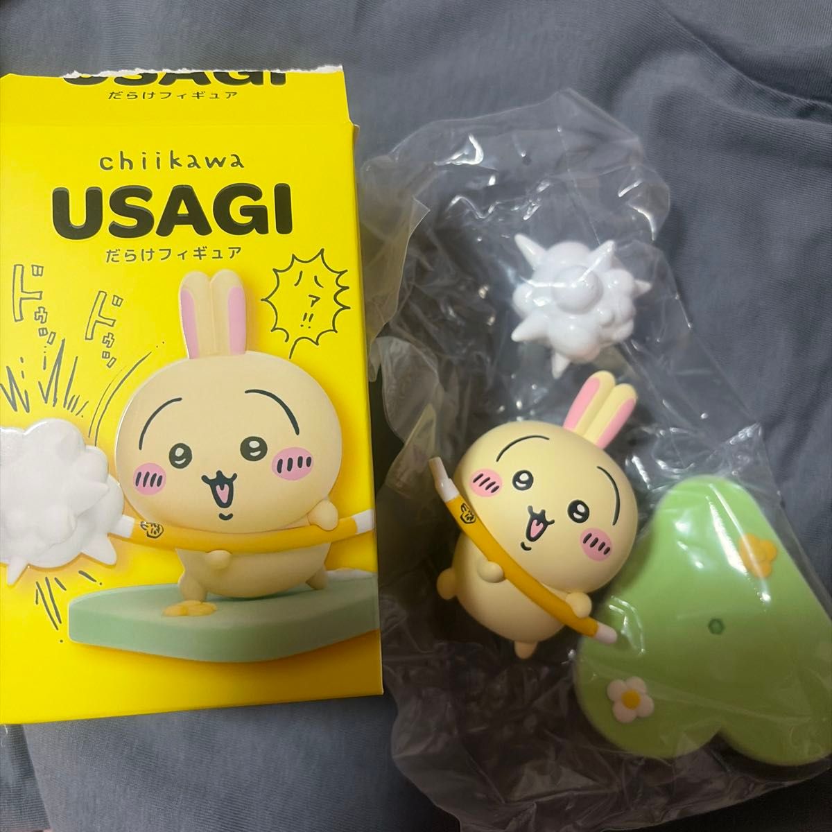 Chiikawa USAGI Rabbit-themed Figure Bonbon Drop Seal Quria