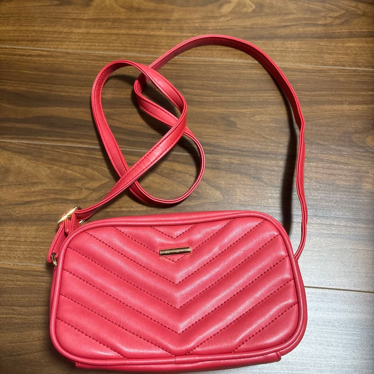 Quilted Shoulder Bag Red Gold Hardware