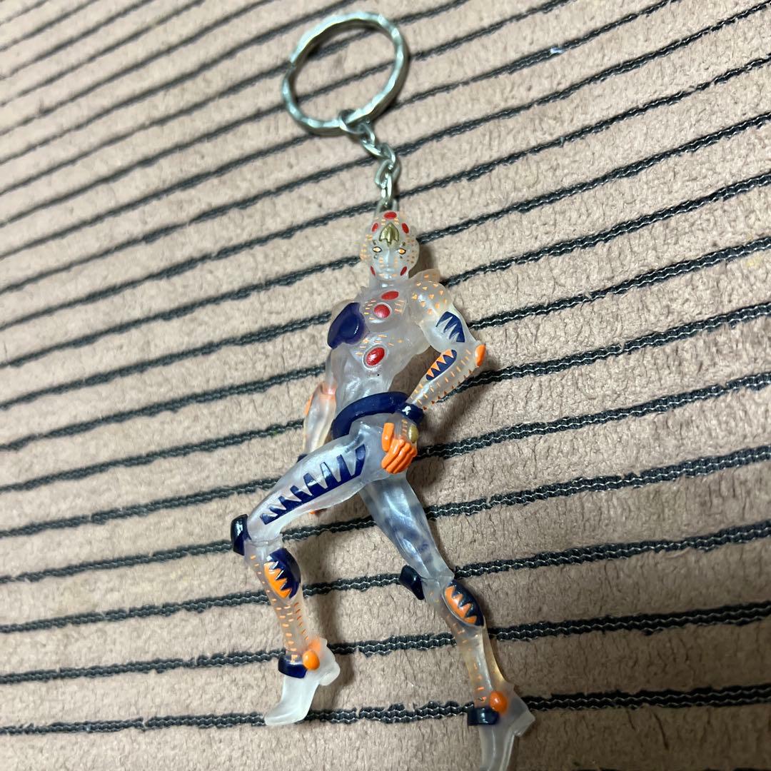 Gold Experience Requiem JoJo Stand Figure Keychain