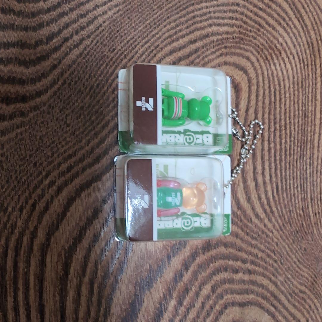 BE@RBRICK 7-ELEVEN 熊积木 2个套装