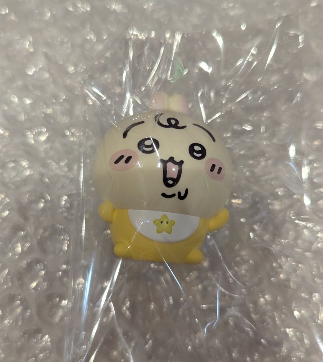 吉伊卡哇 宝宝 宝宝 兔子 迷你软胶人偶