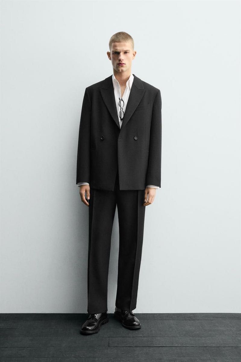 【全新未使用】 ZARA 双排扣西装式夹克 黑色