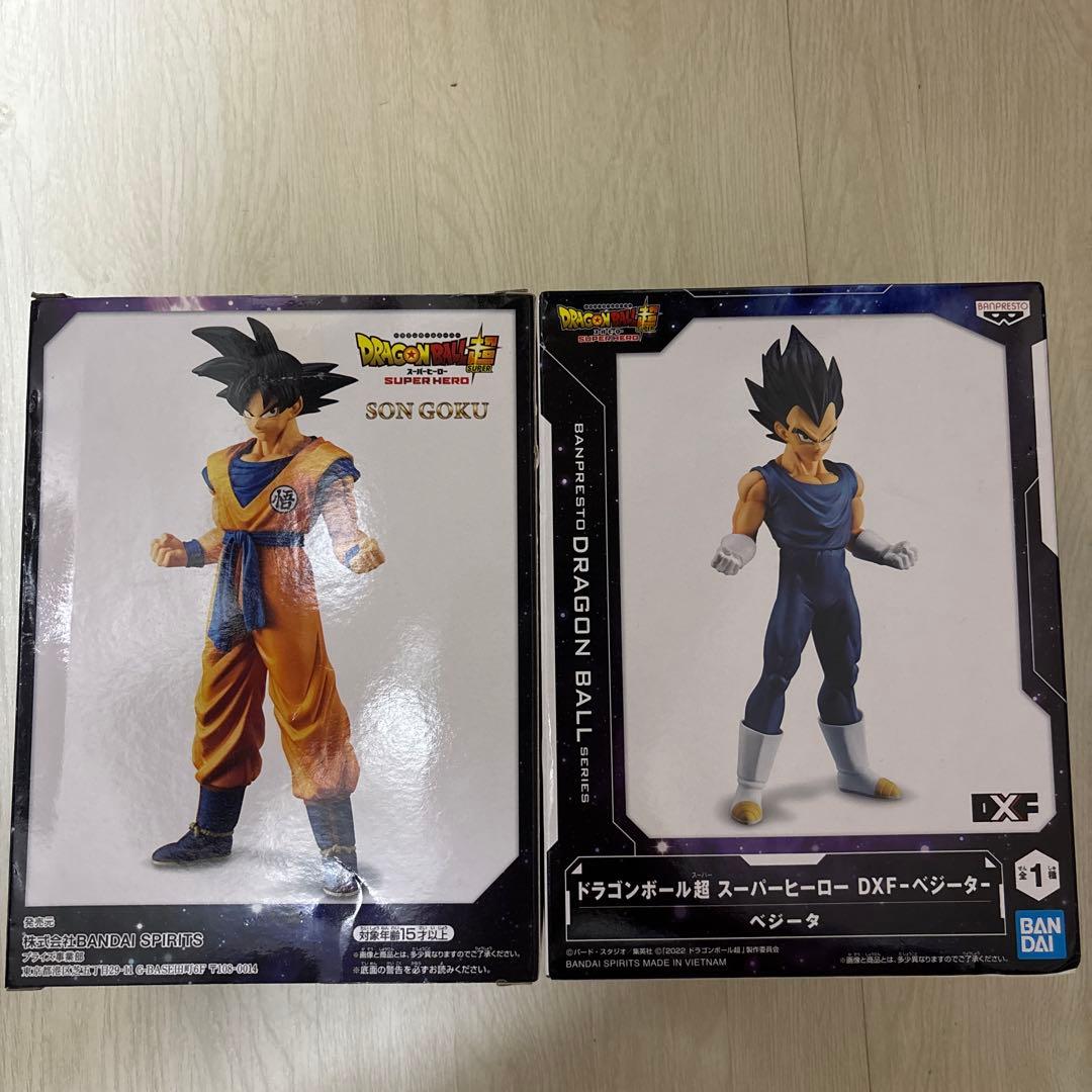 龙珠超 超级英雄 DXF 人偶 2种套装
