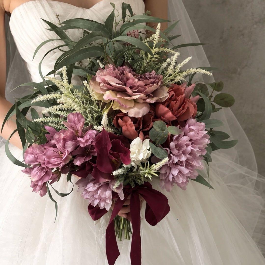 Wedding bouquet, artificial flowers, large size, luxurious, Bordeaux color, for pre-wedding photoshoot