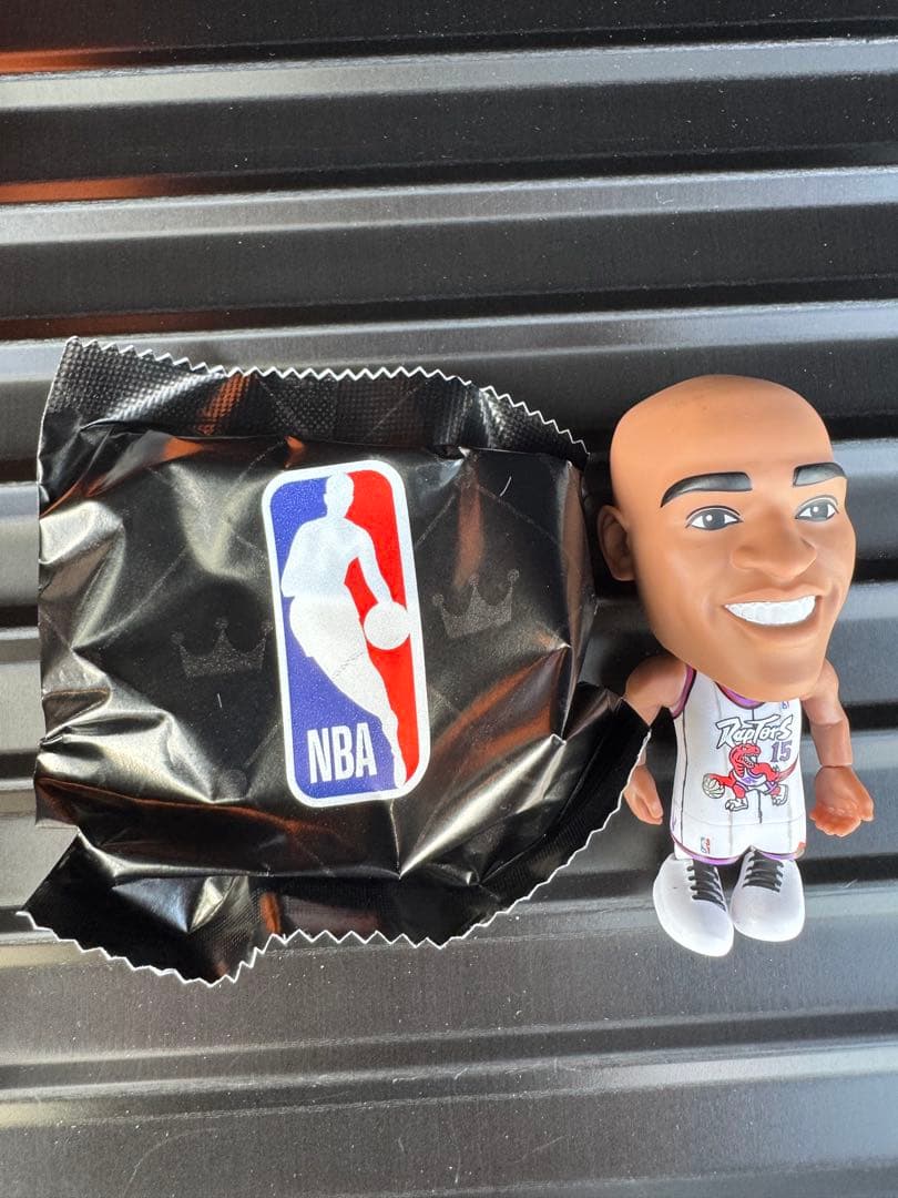 ZURU NBA Ballers Series 3 Vince Carter Figure