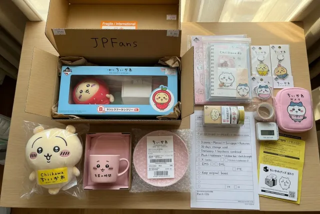 Consolidated Chiikawa merchandise package with plush, stationery, and tableware prepared for international shipping