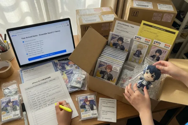 Collector preparing to consolidate Ensemble Stars!! orders for international shipping