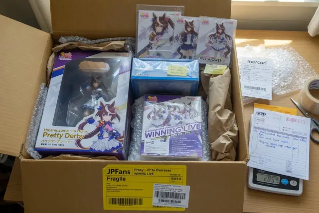 Packed Umamusume: Pretty Derby figures, albums, and acrylic stands prepared for worldwide shipping